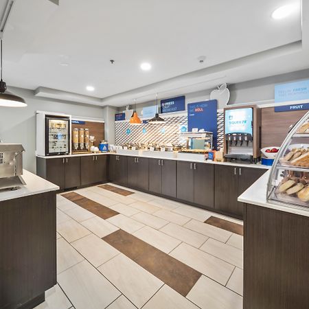 Holiday Inn Express Chicago Northwest-Vernon Hills By Ihg Zewnętrze zdjęcie