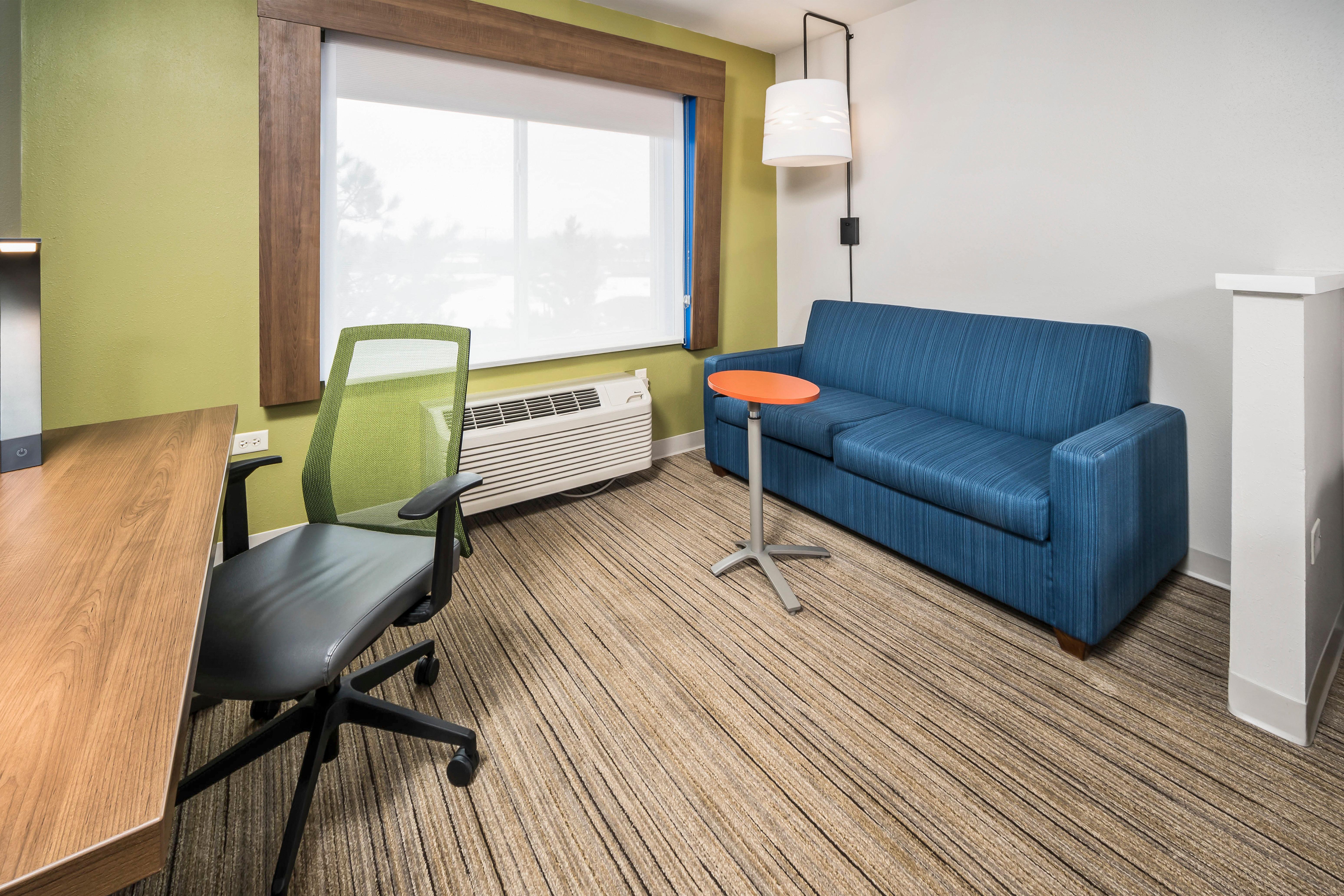 Holiday Inn Express Chicago Northwest-Vernon Hills By Ihg Zewnętrze zdjęcie