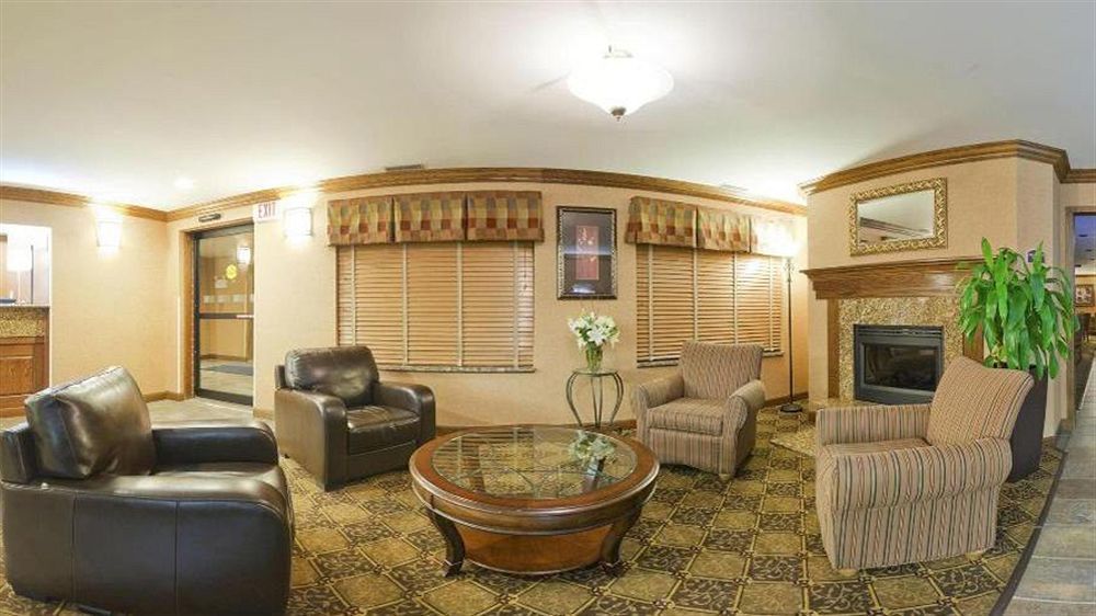 Holiday Inn Express Chicago Northwest-Vernon Hills By Ihg Zewnętrze zdjęcie